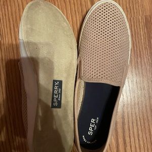 Sperry slip on sneaker